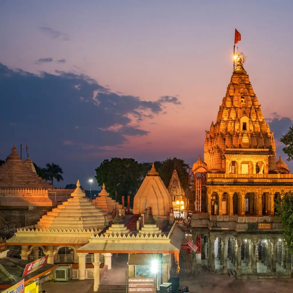 Bhopal to Ujjain Taxi Service